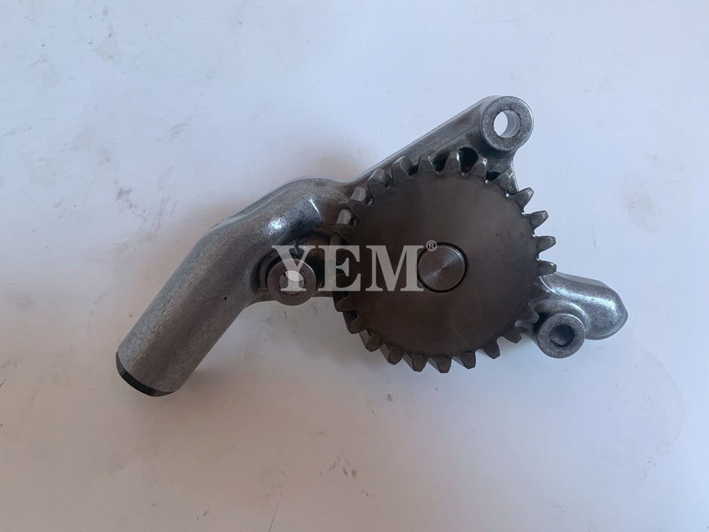 Oil Pump For Yanmar 2TNE68 Engine parts