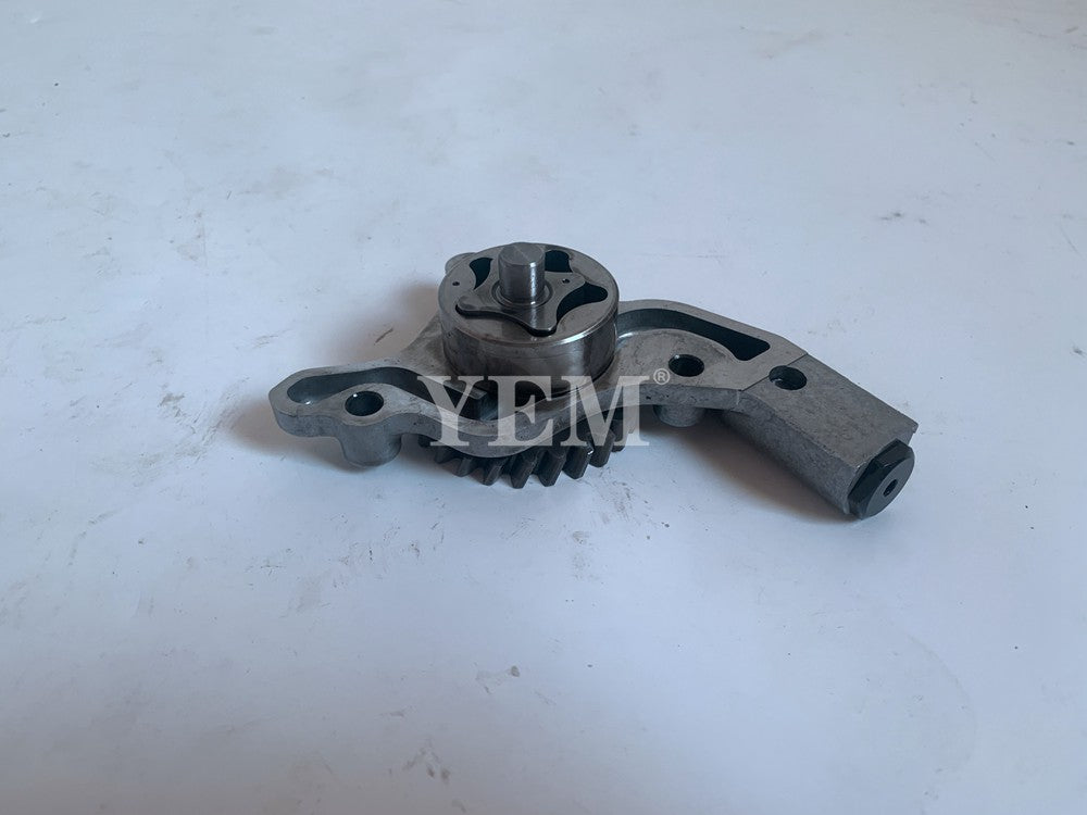 Oil Pump For Yanmar 2TNE68 Engine parts