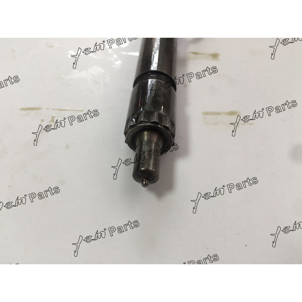 used Fuel Injector For Yanmar 3TN100 Engine parts