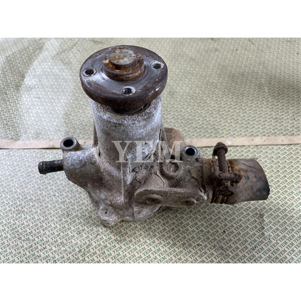 Water Pump For Yanmar 3TNE84 Engine parts