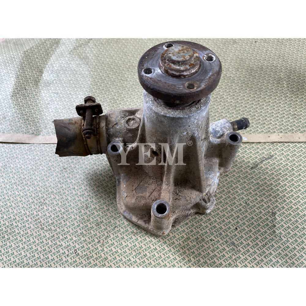 Water Pump For Yanmar 3TNE84 Engine parts