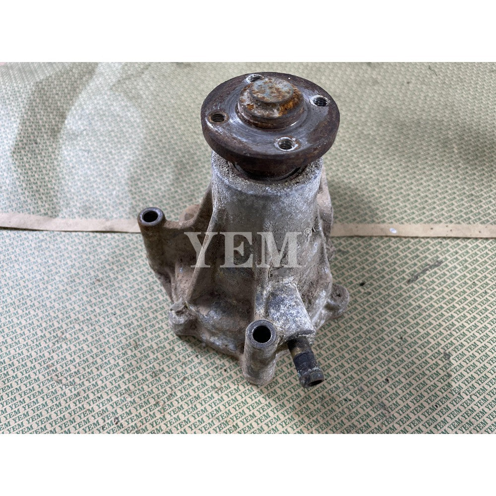 Water Pump For Yanmar 3TNE84 Engine parts