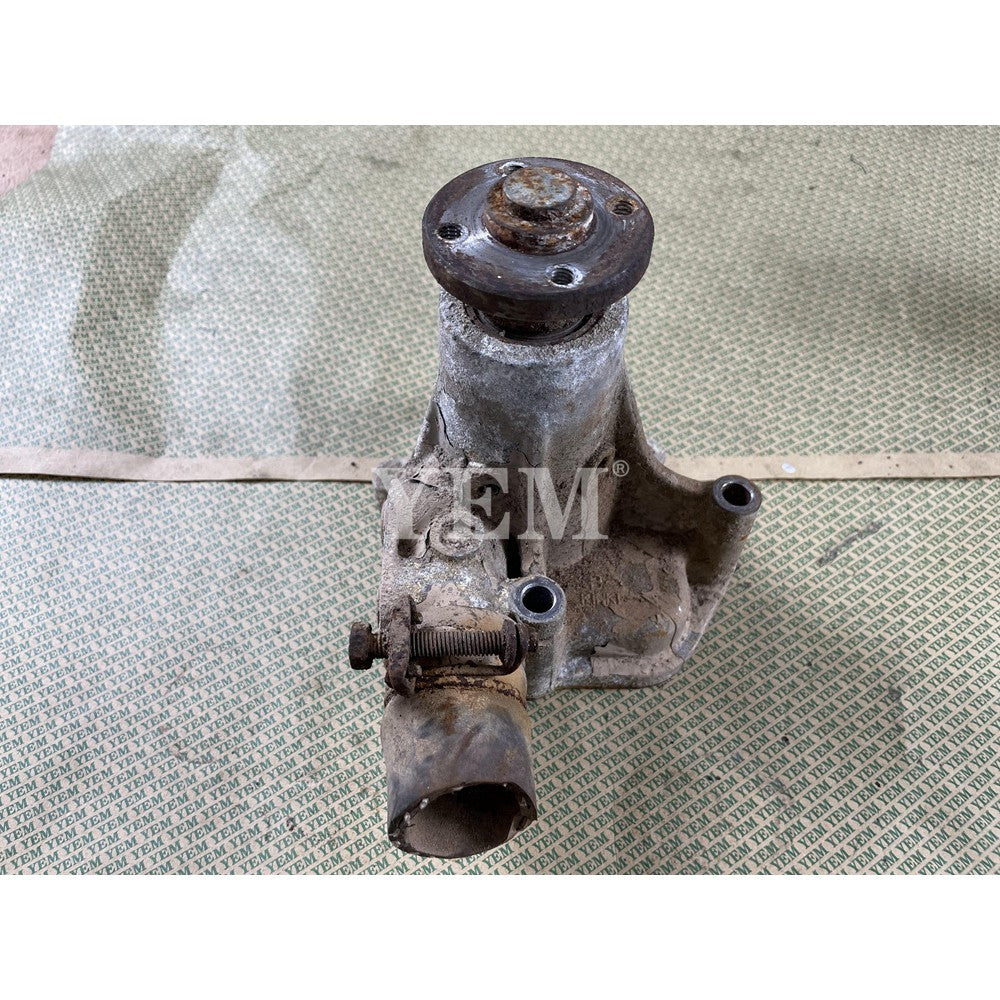 Water Pump For Yanmar 3TNE84 Engine parts