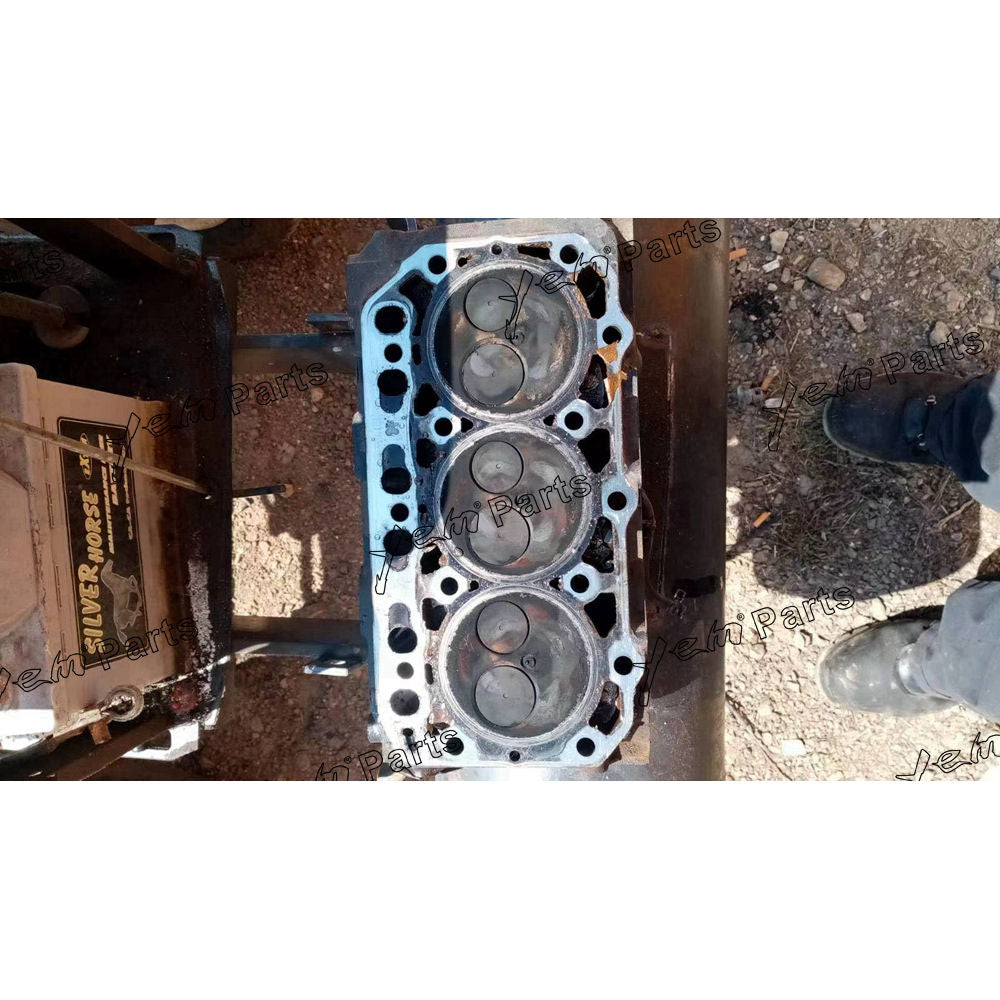 Cylinder Head For Yanmar Engine parts 3TNE84