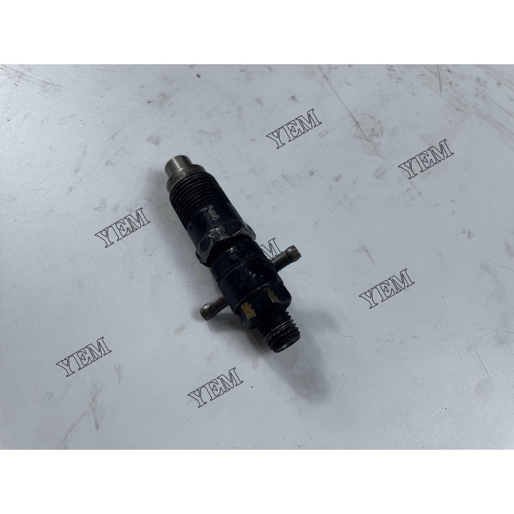 Fuel Injector For Yanmar 3TNV68 Engine parts