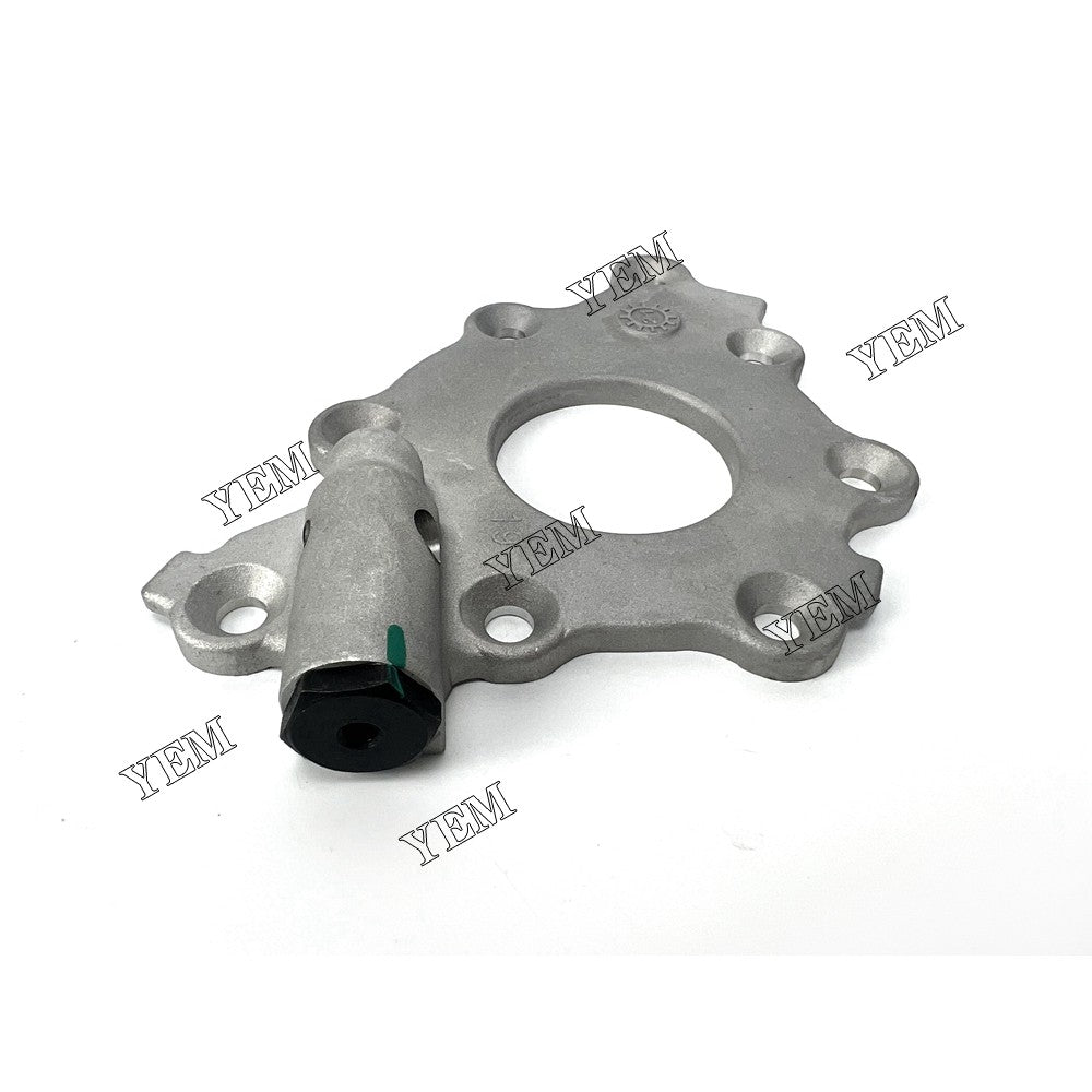 119717-32100 Oil Pump Cover For Yanmar 3TNV70 Engine parts