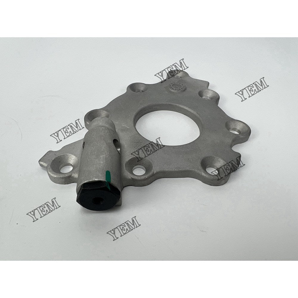 119717-32100 Oil Pump Cover For Yanmar 3TNV76 Engine parts