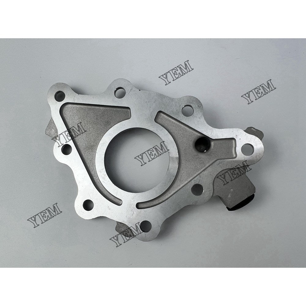 119717-32100 Oil Pump Cover For Yanmar 3TNV76 Engine parts