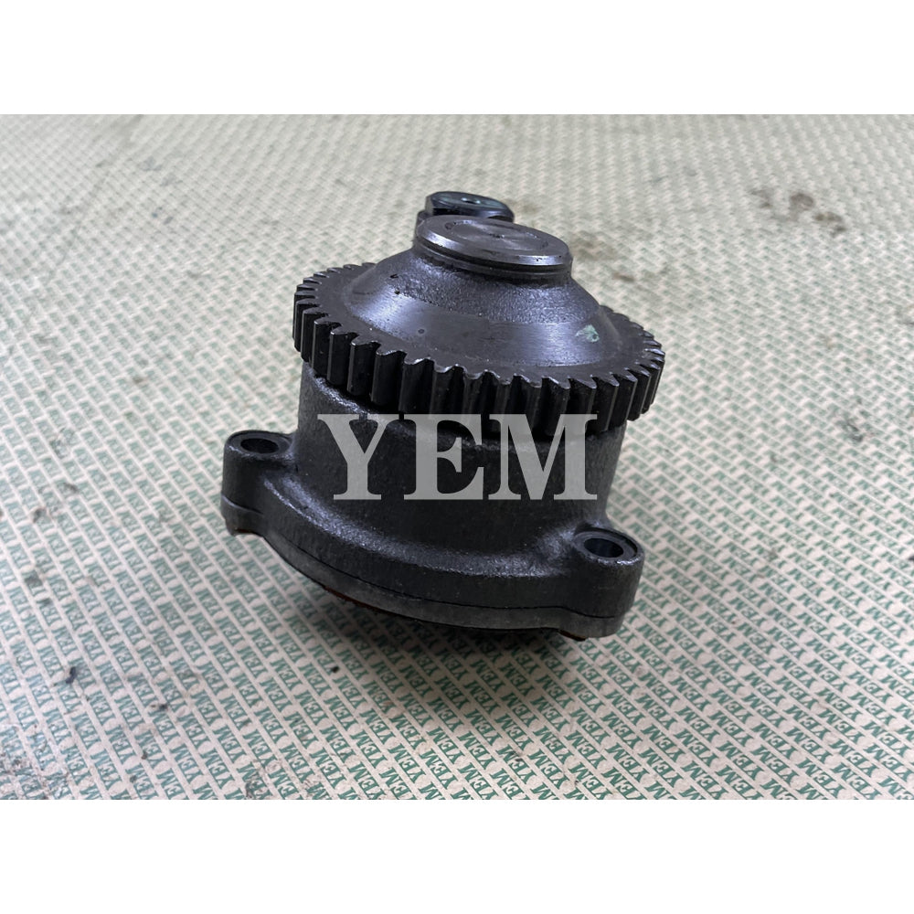 3TNV82 Oil Pump For Yanmar Engine parts