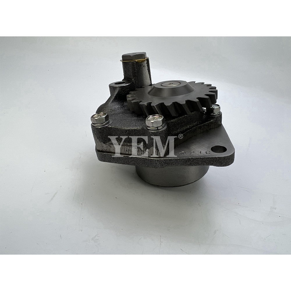 Oil Pump 119000-32001 For Yanmar Engine parts 4TN100