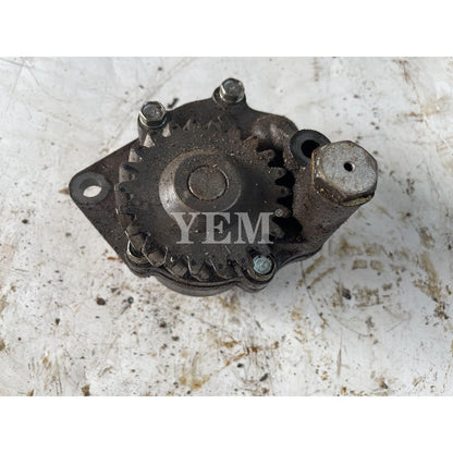 Oil Pump For Yanmar 4TNE100 Engine parts