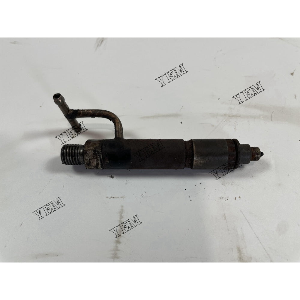 Fuel Injector For Yanmar 4TNE88 Engine parts