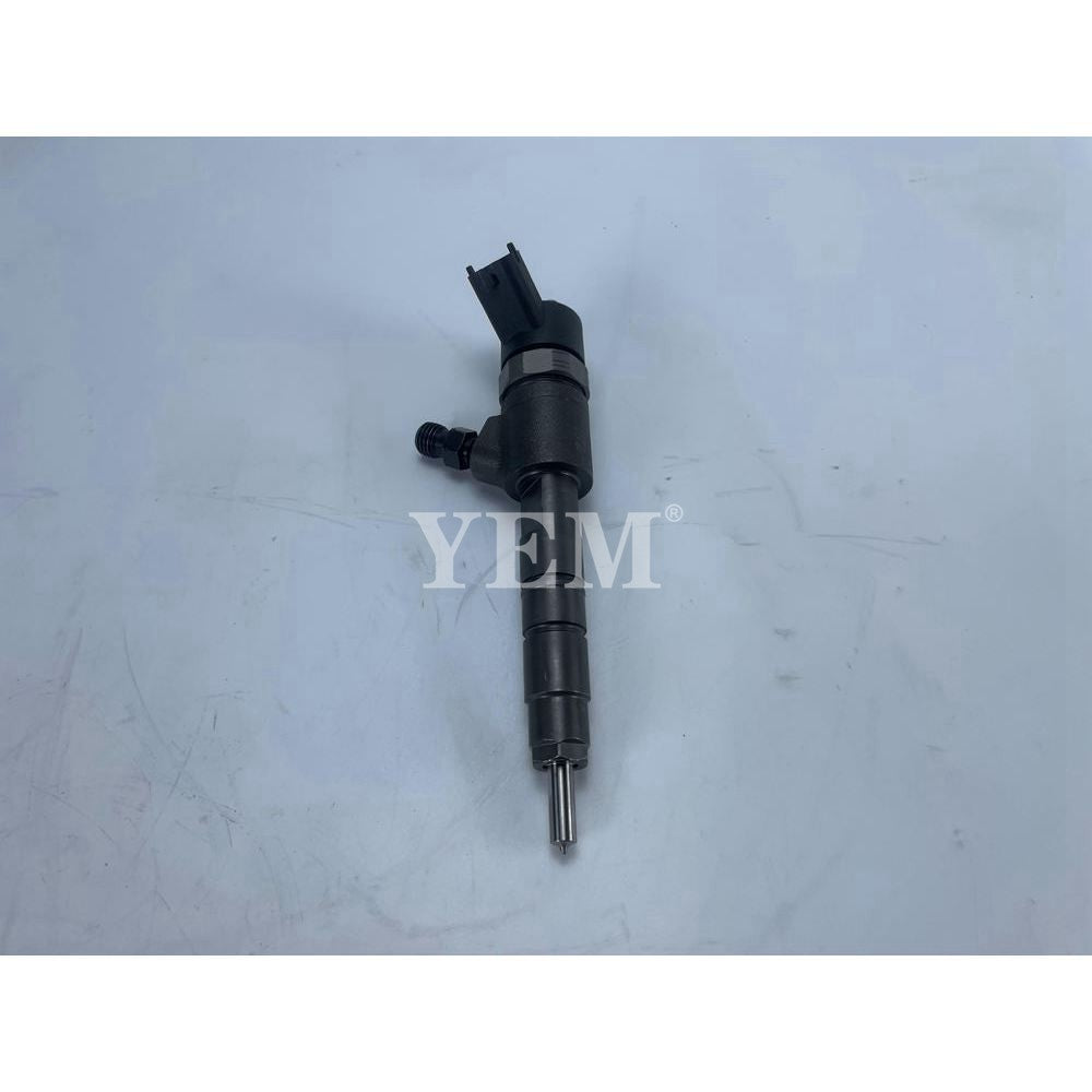 Fuel Injector 129E01-53100 For Yanmar 4TNV98 Engine parts
