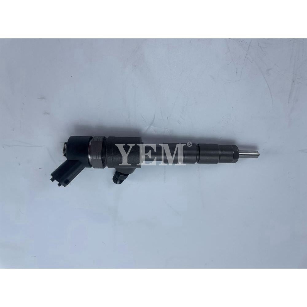 Fuel Injector 129E01-53100 For Yanmar 4TNV98 Engine parts