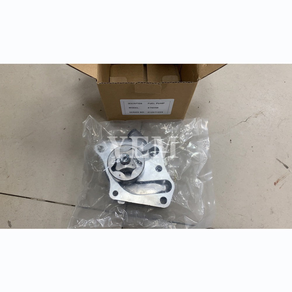 Oil Pump For Yanmar 4TNV98 Engine parts