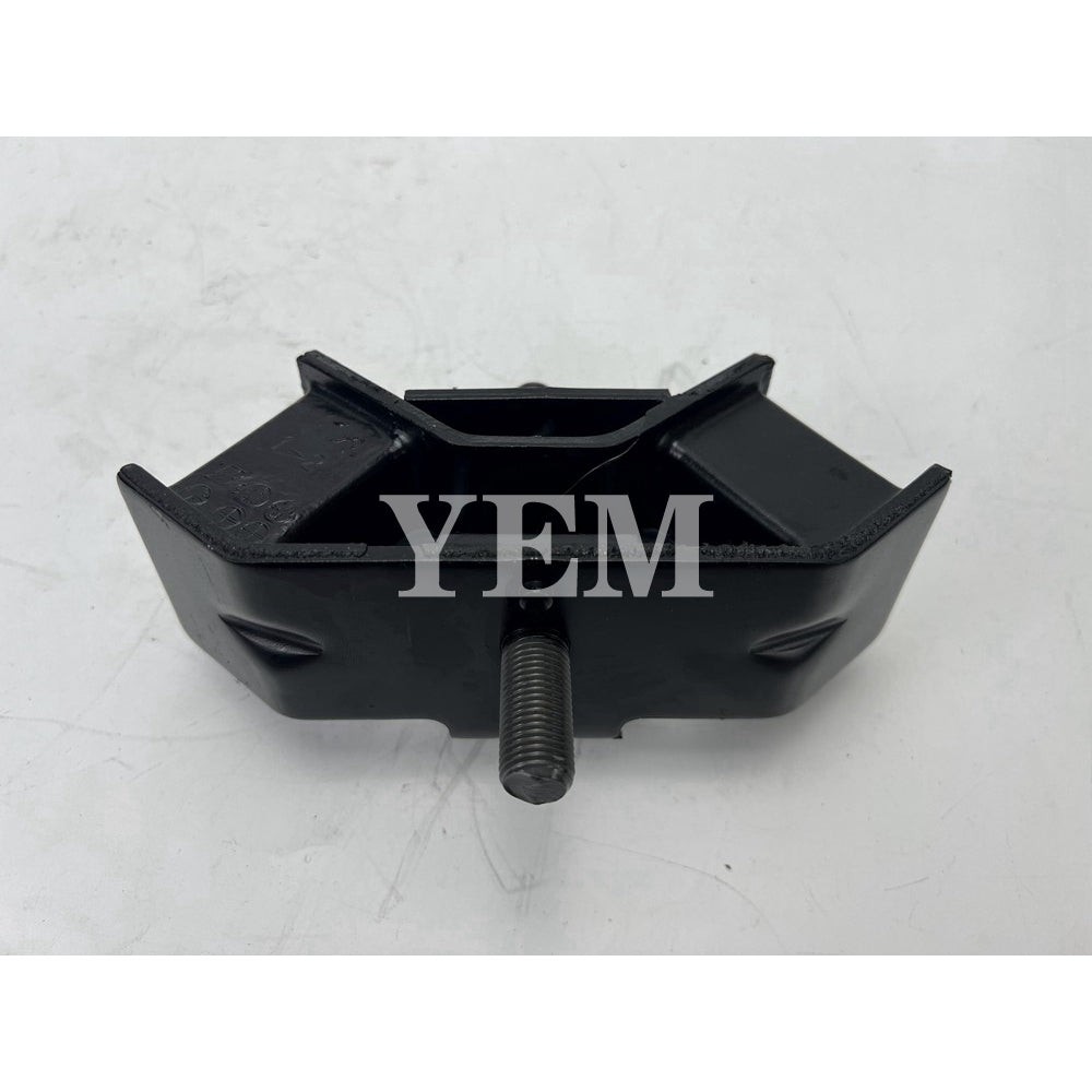 Engine Mount 172447-13260 For Yanmar Engine parts