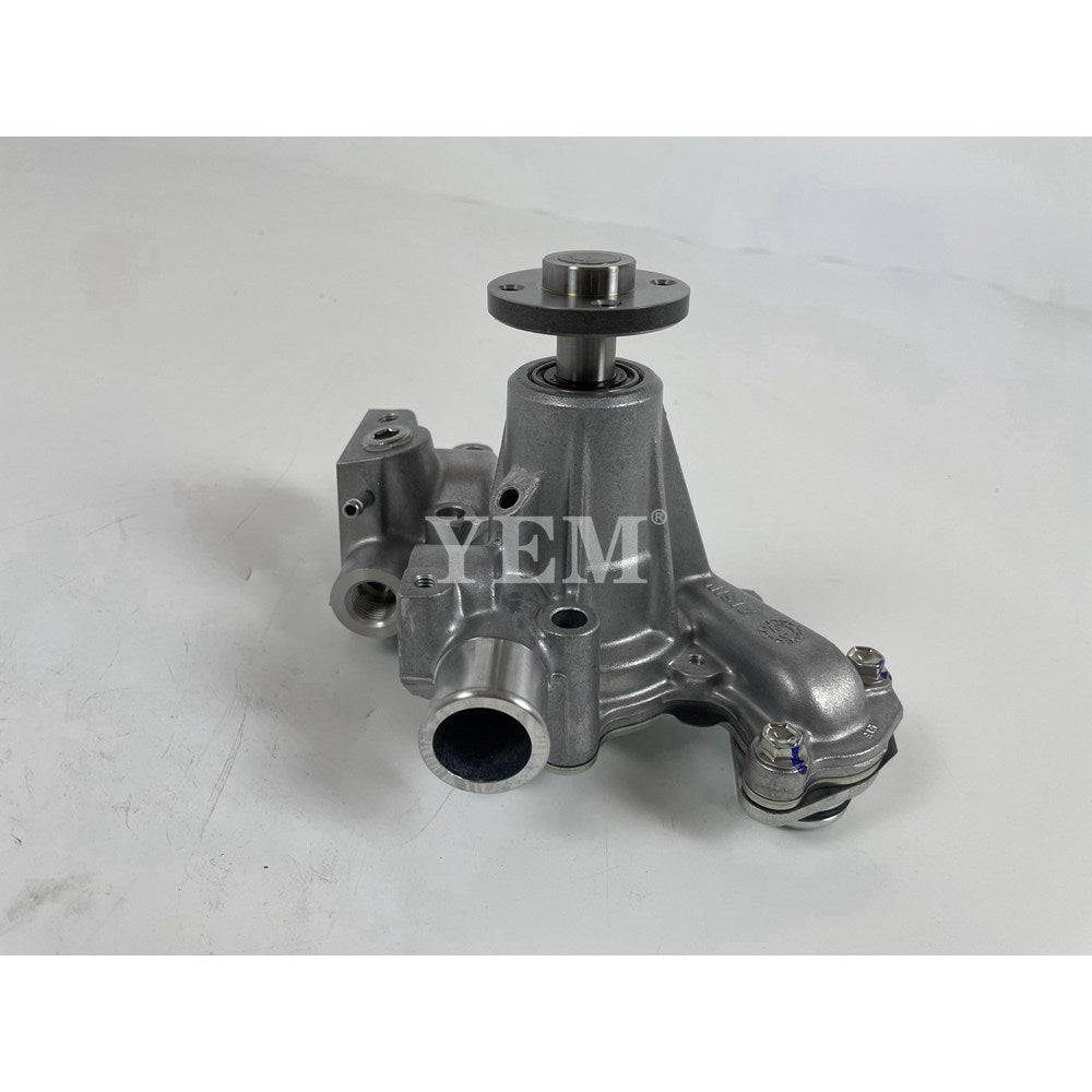 4TN100 Water Pump For Yanmar Engine parts